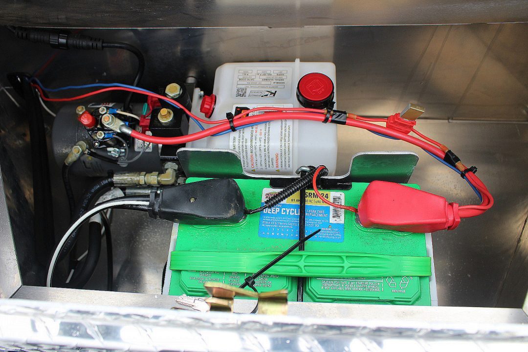 New 2026 Moritz 6' 10" x 14' Heavy Commercial DLH Series Dump Trailer - 14000# GVW