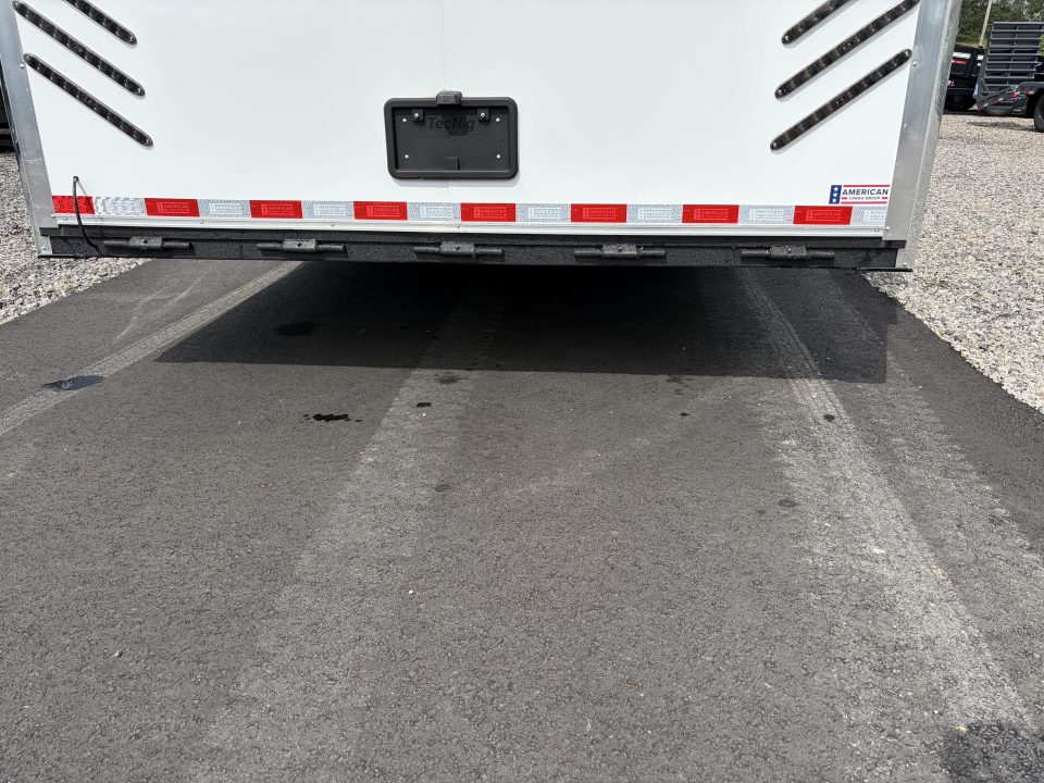 New 2026 Haulmark 44 Gooseneck Bathroom, PolyCor Interior & Exterior, 21K GVWR, Air Prep, Awning, A/C, Landing Light PKG, Hyd. Tongue Jack