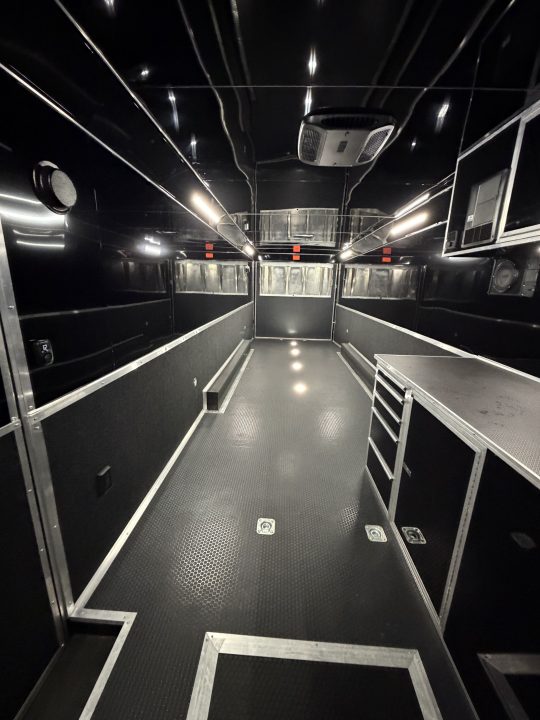 New 2026 Haulmark 44 Gooseneck Bathroom, PolyCor Interior & Exterior, 21K GVWR, Air Prep, Awning, A/C, Landing Light PKG, Hyd. Tongue Jack