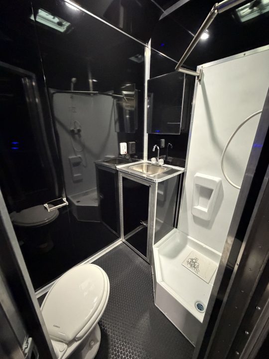 New 2026 Haulmark 44 Gooseneck Bathroom, PolyCor Interior & Exterior, 21K GVWR, Air Prep, Awning, A/C, Landing Light PKG, Hyd. Tongue Jack