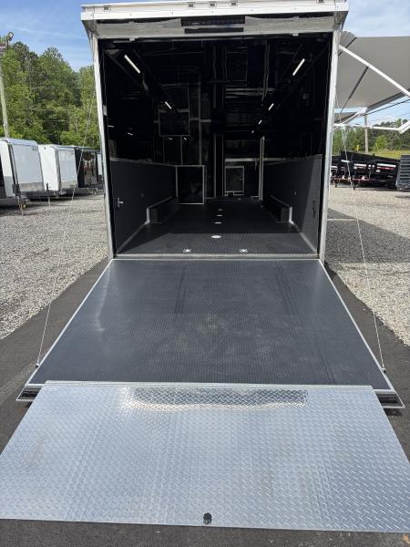 New 2026 Haulmark 44 Gooseneck Bathroom, PolyCor Interior & Exterior, 21K GVWR, Air Prep, Awning, A/C, Landing Light PKG, Hyd. Tongue Jack