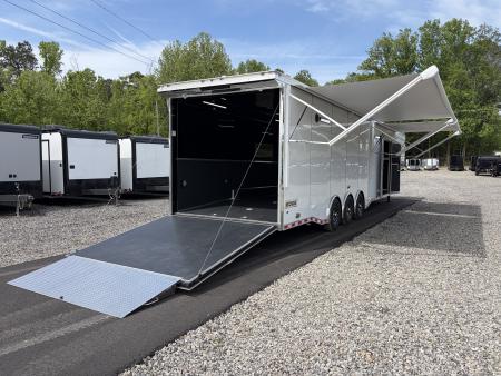 New 2026 Haulmark 44 Gooseneck Bathroom, PolyCor Interior & Exterior, 21K GVWR, Air Prep, Awning, A/C, Landing Light PKG, Hyd. Tongue Jack