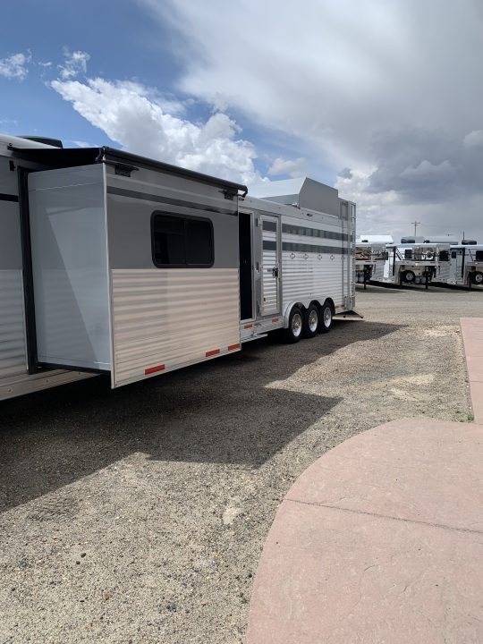 New 2026 SMC PLE81614SSRTMT Stock Combo