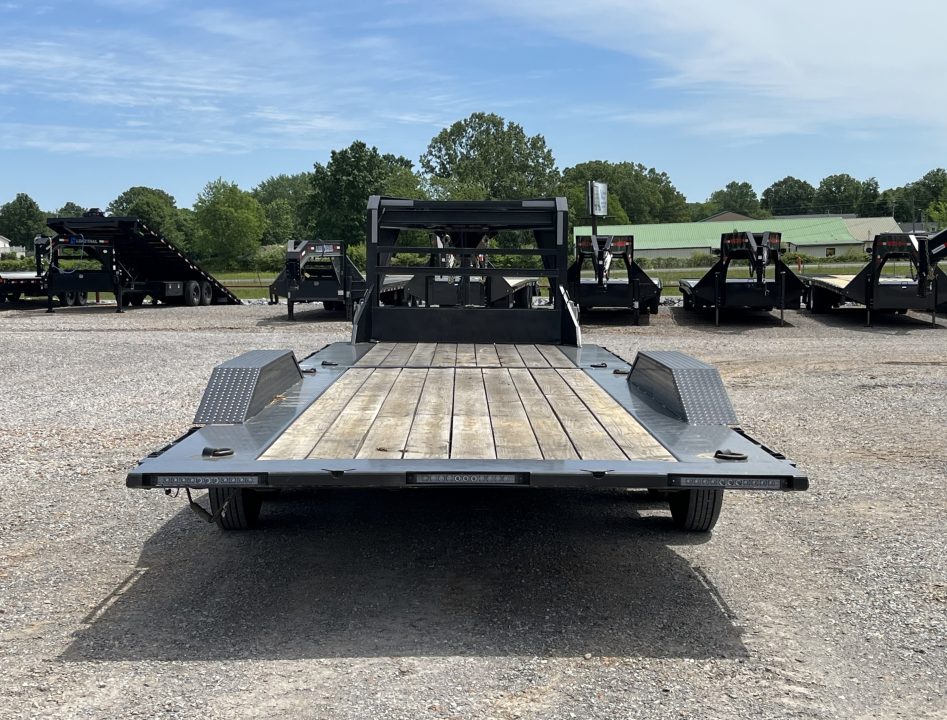 Used 2024 Load Trail Gooseneck Tilt Trailer | 102" x 26' | 20K