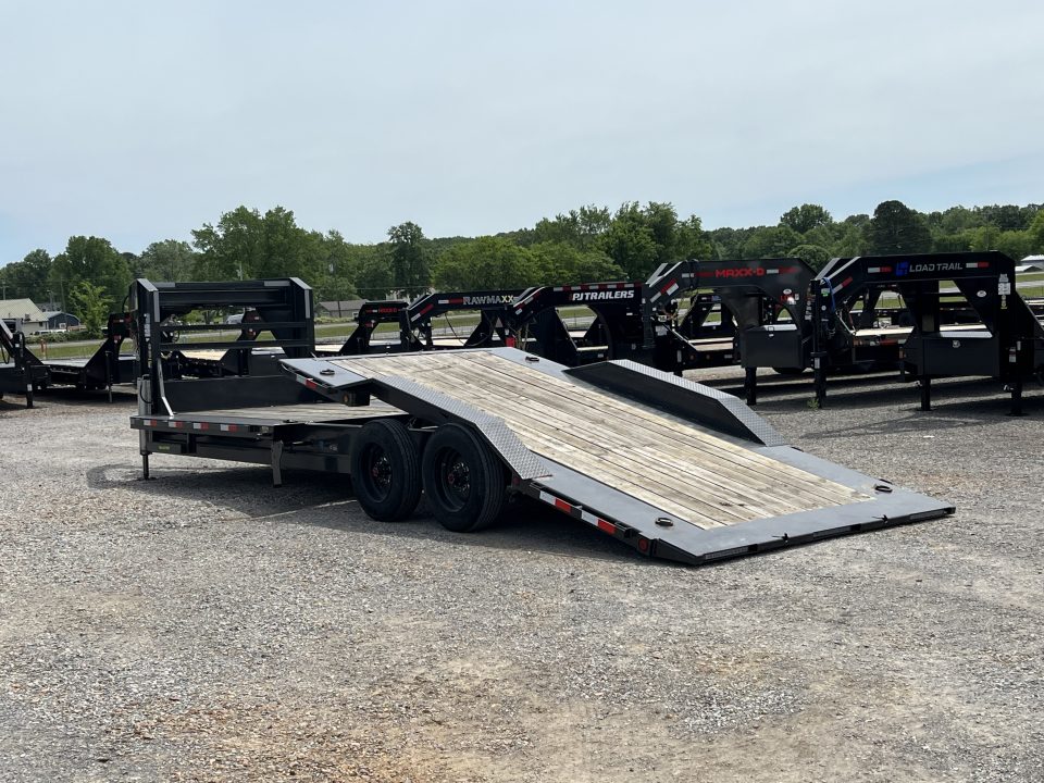 Used 2024 Load Trail Gooseneck Tilt Trailer | 102" x 26' | 20K