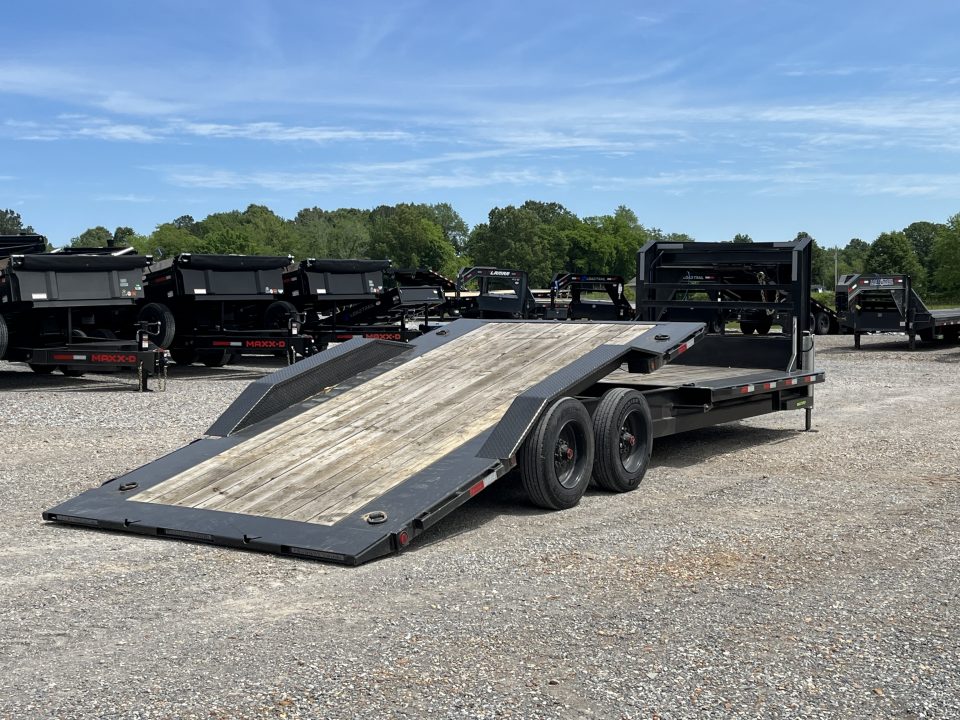 Used 2024 Load Trail Gooseneck Tilt Trailer | 102" x 26' | 20K