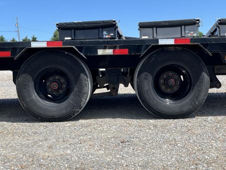 Used 2023 Load Trail 102"x40' 25k Gooseneck Flatbed Trailer