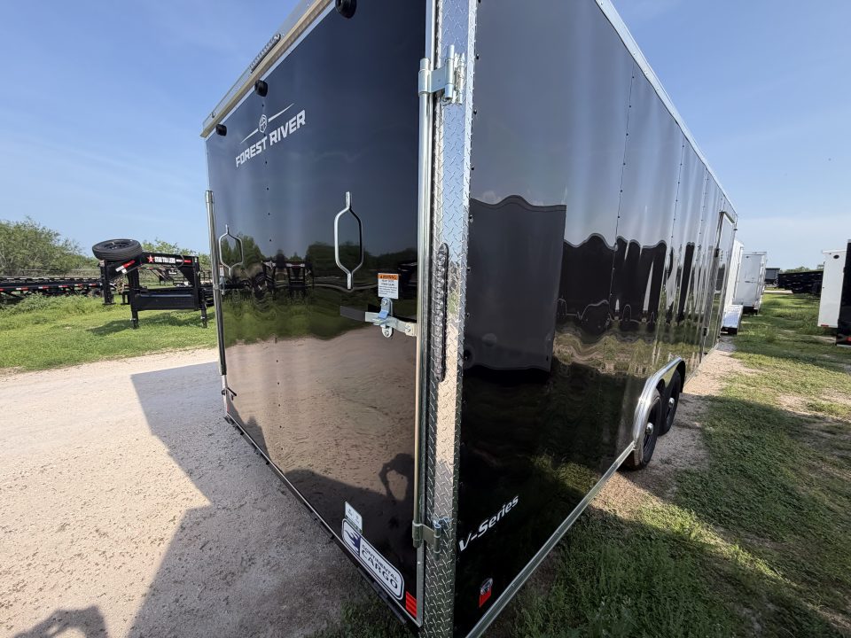 New 2026 Continental Cargo 8.5x24ft Cargo / Enclosed Trailer