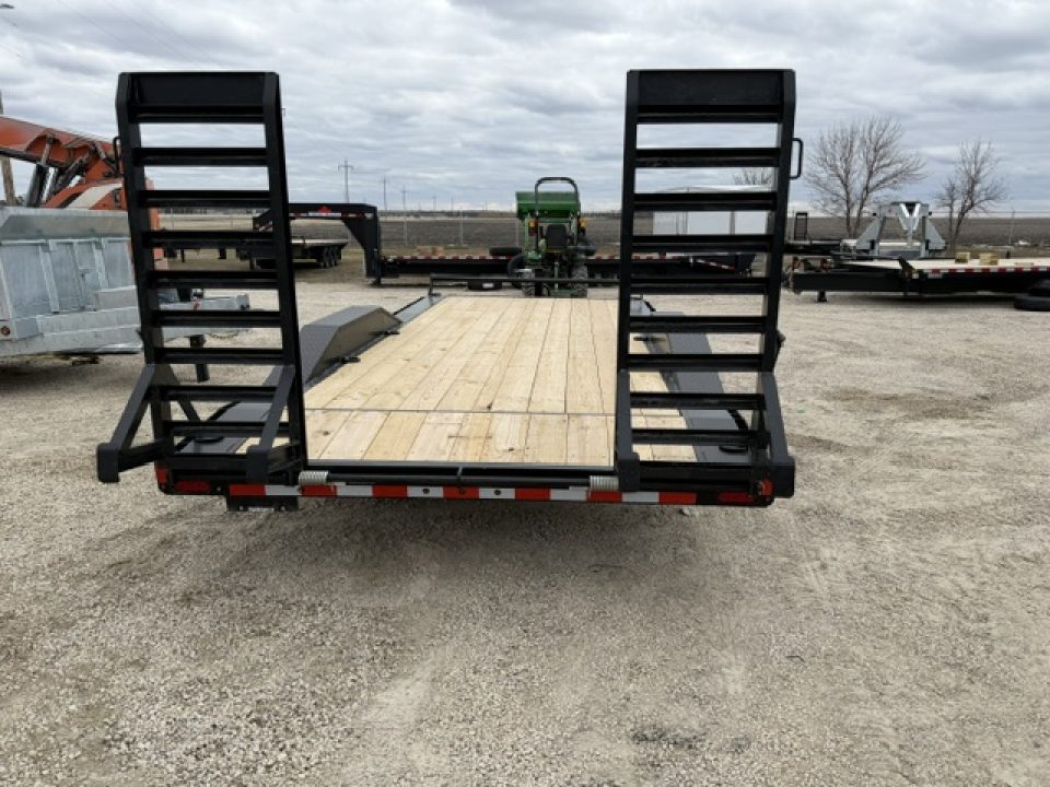 New 2026 Canada Trailers 20ft With Drive over fenders