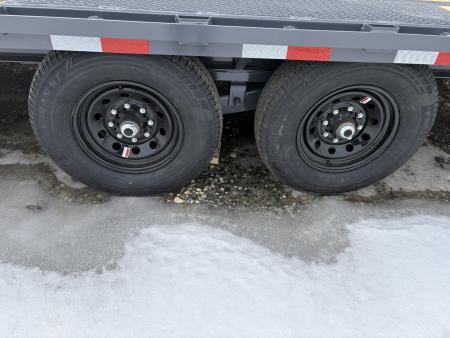 New 2026 Down 2 Earth Trailers 25' 15.5K Gooseneck Flatbed w/ 5' Dove and Real Steel Ramps