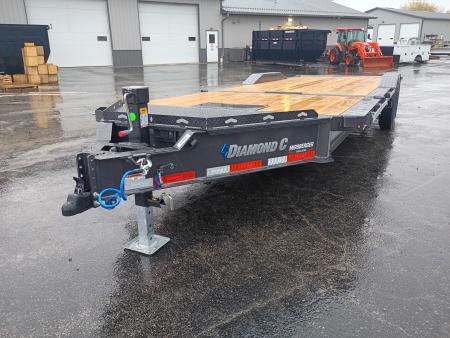 New 2026 Diamond C Trailers HXD207 24X102