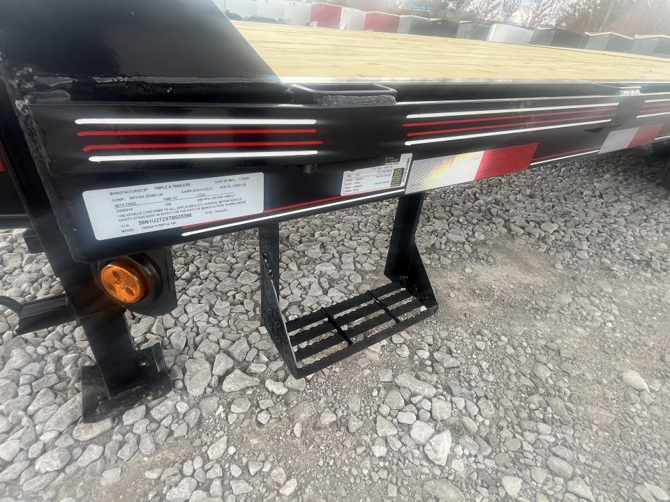 New 2026 Triple R 102X27 PINTLE DECKOVER 20K EQUIPMENT TRAILER