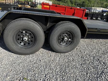 New 2026 P & T Trailers 14K 33+3 CARHAULER Car Hauler