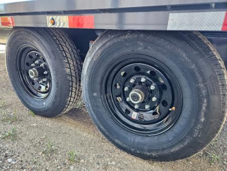 New 2026 Lamar Trailers 102 x24' Deckover Trailer
