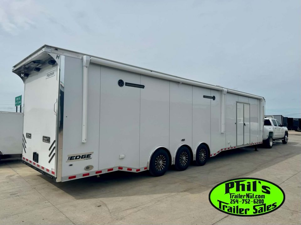 New 2026 Haulmark 8.5X44 GOOSENECK BATHROOM PACKAGE 2 ELECTRIC AWNINGS & AIRLINES! Car / Racing Trailer