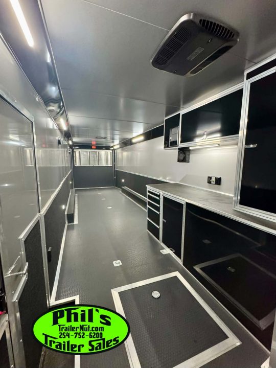 New 2026 Haulmark 8.5X44 GOOSENECK BATHROOM PACKAGE 2 ELECTRIC AWNINGS & AIRLINES! Car / Racing Trailer