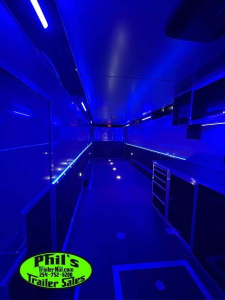 New 2026 Haulmark 8.5X44 GOOSENECK BATHROOM PACKAGE 2 ELECTRIC AWNINGS & AIRLINES! Car / Racing Trailer