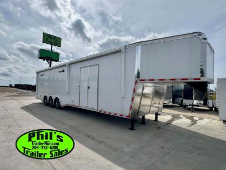 New 2026 Haulmark 8.5X44 GOOSENECK BATHROOM PACKAGE 2 ELECTRIC AWNINGS & AIRLINES! Car / Racing Trailer