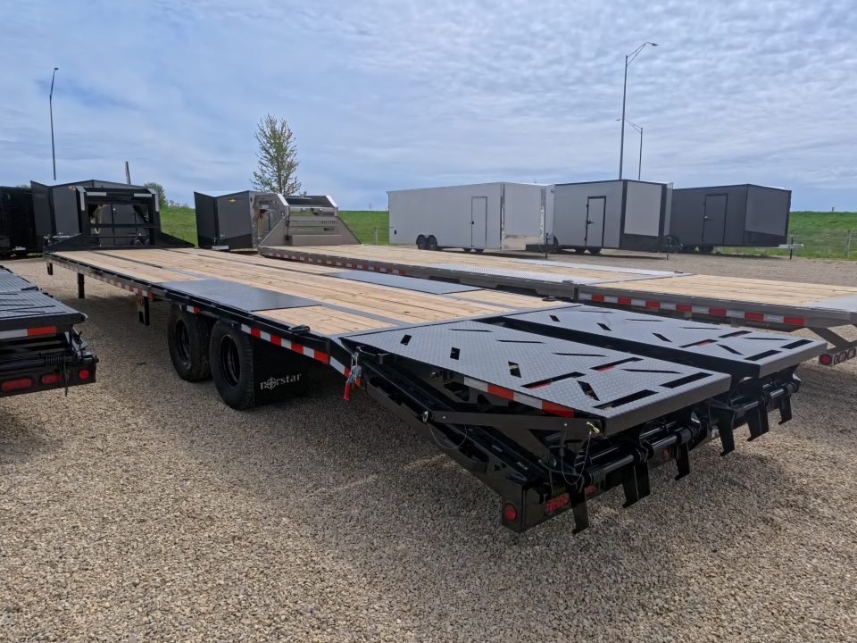 New 2026 Norstar 102 x 34 FXG Gooseneck Deckover with 2)10K Spring Axles, 2) Elec. Brakes, 5' Self Cleaning Dove Tail w/ Rampage Ramps and Matching Spare Tire
