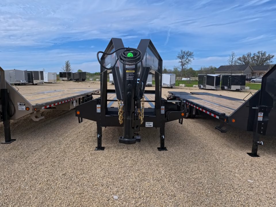 New 2026 Norstar 102 x 34 FXG Gooseneck Deckover with 2)10K Spring Axles, 2) Elec. Brakes, 5' Self Cleaning Dove Tail w/ Rampage Ramps and Matching Spare Tire