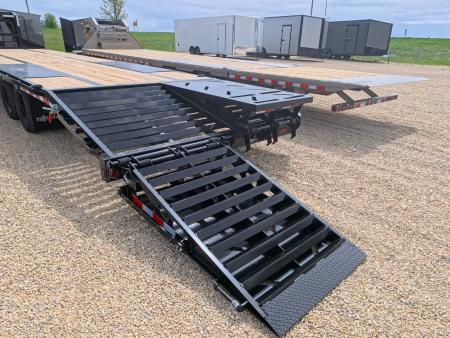 New 2026 Norstar 102 x 34 FXG Gooseneck Deckover with 2)10K Spring Axles, 2) Elec. Brakes, 5' Self Cleaning Dove Tail w/ Rampage Ramps and Matching Spare Tire