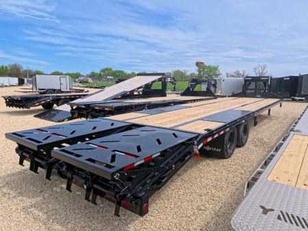 New 2026 Norstar 102 x 34 FXG Gooseneck Deckover with 2)10K Spring Axles, 2) Elec. Brakes, 5' Self Cleaning Dove Tail w/ Rampage Ramps and Matching Spare Tire