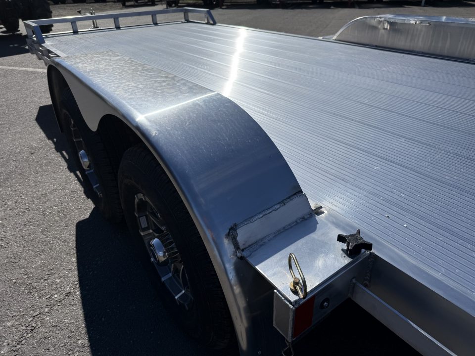 New DENT Sale 2026 High Country 7X20 Car Hauler / Full Aluminum /Aluminum Deck - 9990GVW