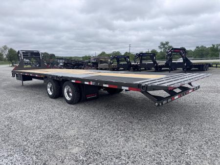 New 2026 MAXX-D 32' YDX Hydraulic Dovetail Gooseneck Equipment Trailer