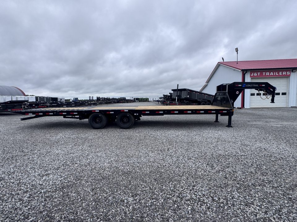New 2026 Load Trail 32' Hydraulic Dovetail Gooseneck Equipment Trailer