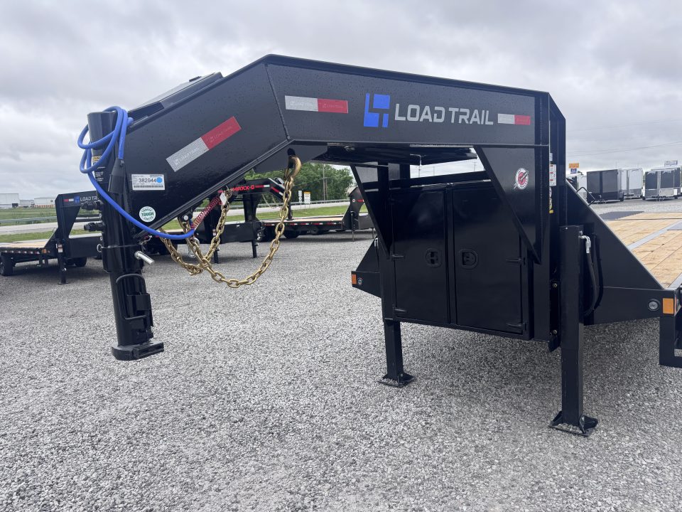 New 2026 Load Trail 32' Hydraulic Dovetail Gooseneck Equipment Trailer