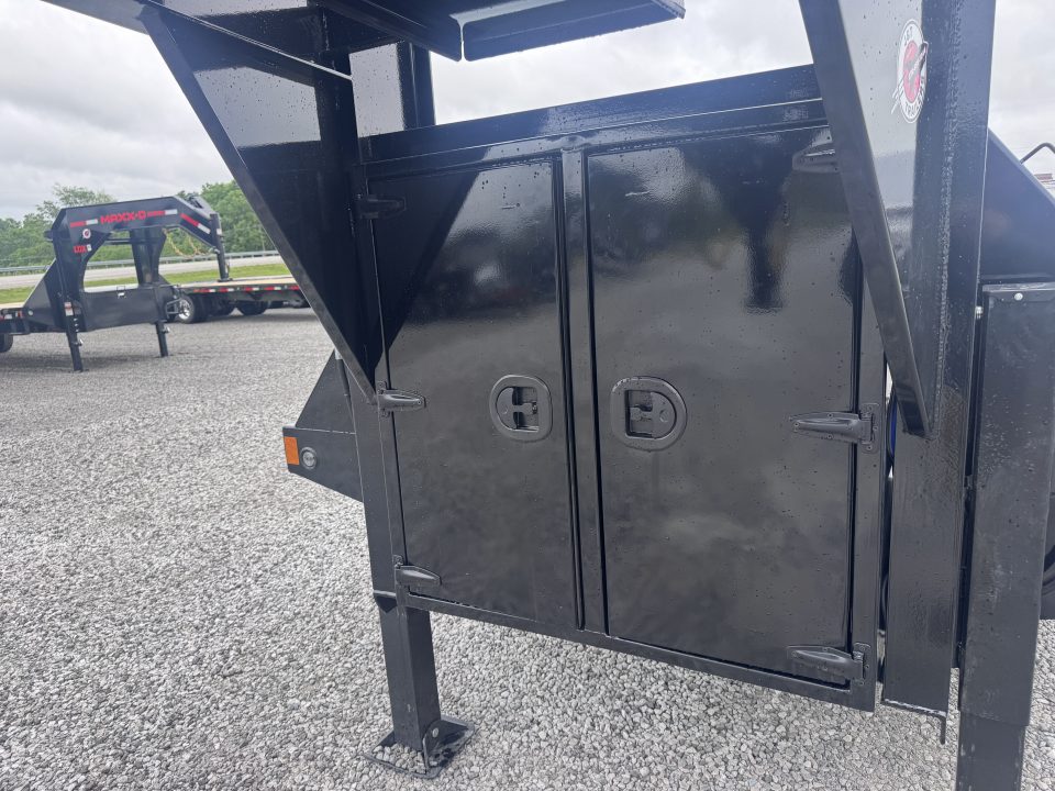 New 2026 Load Trail 32' Hydraulic Dovetail Gooseneck Equipment Trailer