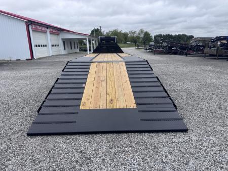 New 2026 Load Trail 32' Hydraulic Dovetail Gooseneck Equipment Trailer
