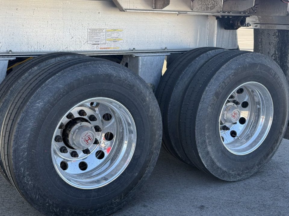 New MAC ALUMINUM MVP SS FRAMED END DUMP 28' x 96"x 60" Sides: Polished Wheels, Electric Tarp