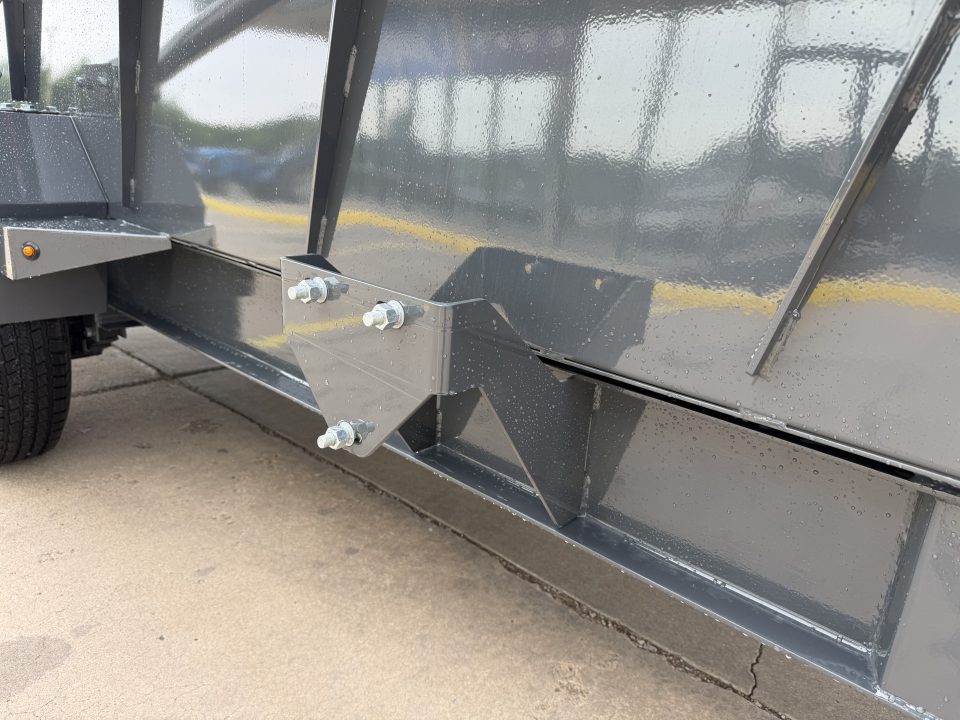 New #153363 026 LAMAR DL 16 X 83 TANDEM AXLE LOW PRO 14K BUMPER PULL DUMP W/ 3' SIDES