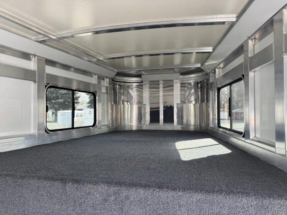 New 2027 Cimarron 2+1 Warmblood Gooseneck Horse Trailer
