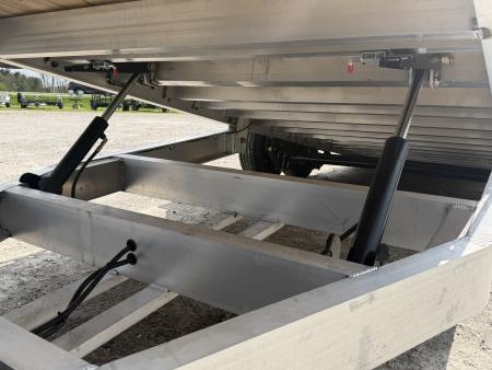 New 2026 NORDTEK 82X24 Tilt Trailer 16K Hyd. Jack w/Remote