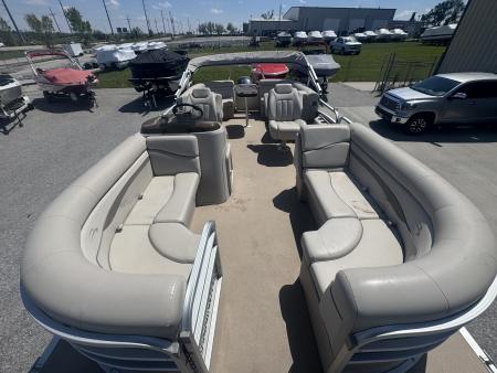 Used 2015 Bennington 22' SXSR Tri-toon Boat