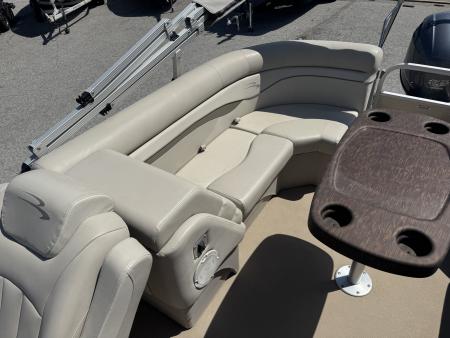 Used 2015 Bennington 22' SXSR Tri-toon Boat