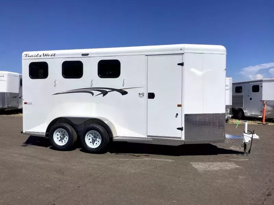 New 2027 Trails West Adventure MX II 3 Horse Horse Trailer