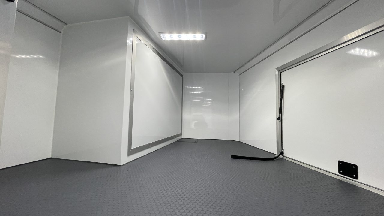 New 44' Gooseneck Mobile Office w/Conference Room & Starlink