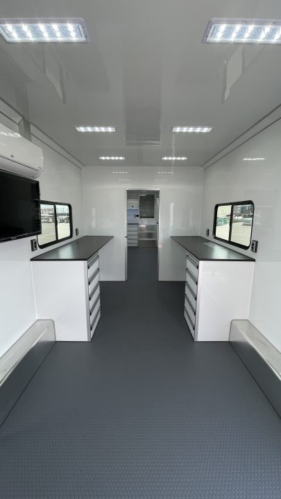 New 44' Gooseneck Mobile Office w/Conference Room & Starlink