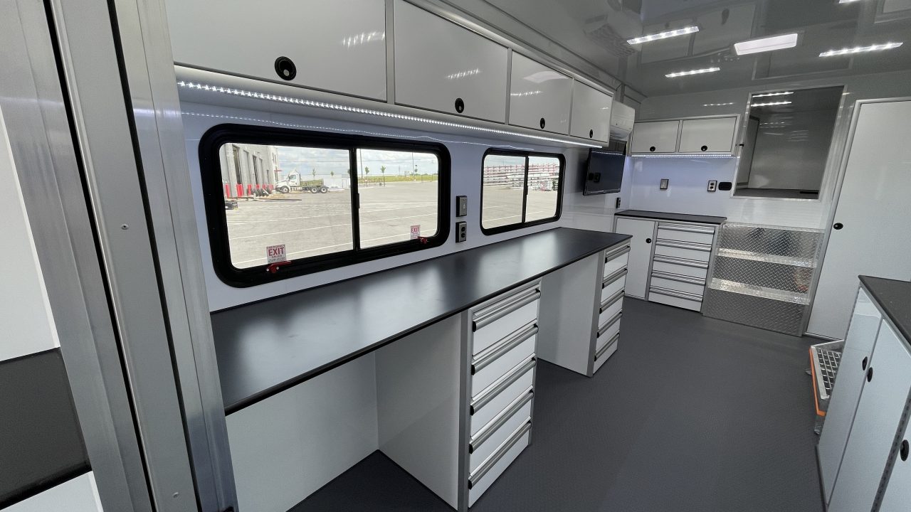 New 44' Gooseneck Mobile Office w/Conference Room & Starlink