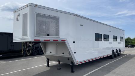New 44' Gooseneck Mobile Office w/Conference Room & Starlink