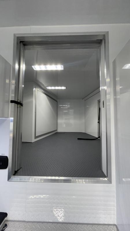 New 44' Gooseneck Mobile Office w/Conference Room & Starlink