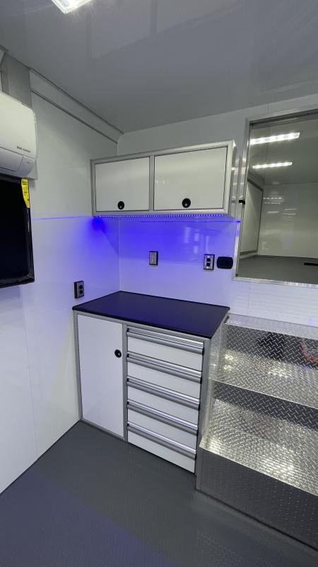 New 44' Gooseneck Mobile Office w/Conference Room & Starlink