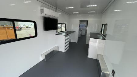 New 44' Gooseneck Mobile Office w/Conference Room & Starlink