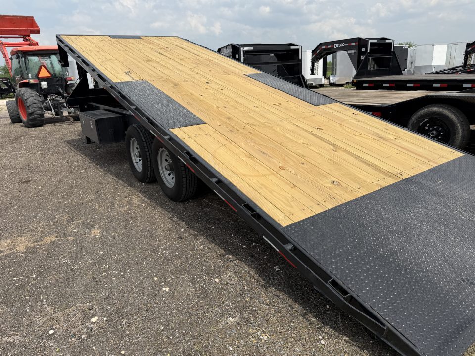 New 2027 East Texas Trailers 102x24ft Gooseneck Tilt Flatbed Trailer