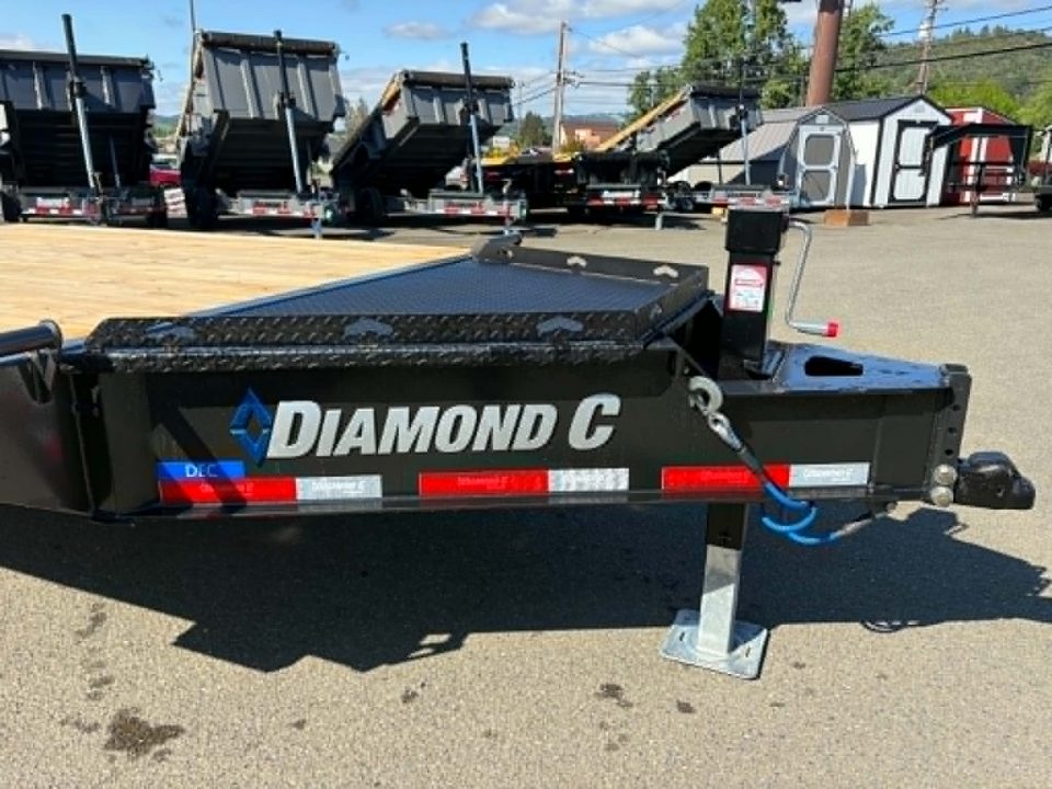 New SALE! DECK OVER EQUIPMENT 2026 Diamond C DEC207 20' X 102" DOVETAIL FLIP KNEE RAMPS TRAILER