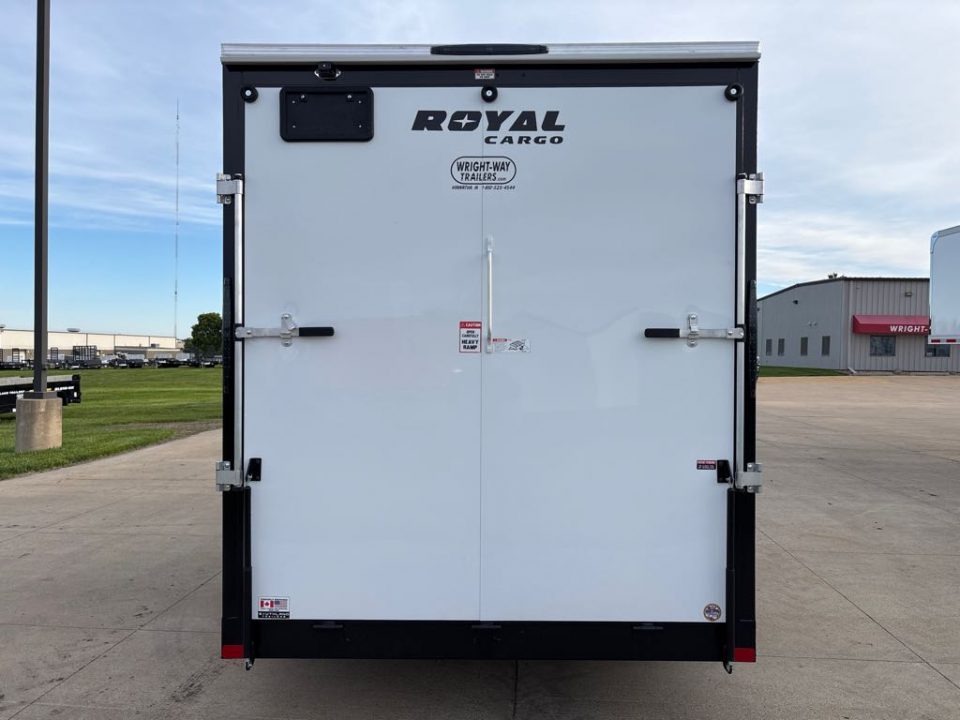 New 2026 SOUTHLAND TRAILER CORP. LCHT35-716V-86R Cargo / Enclosed Trailer
