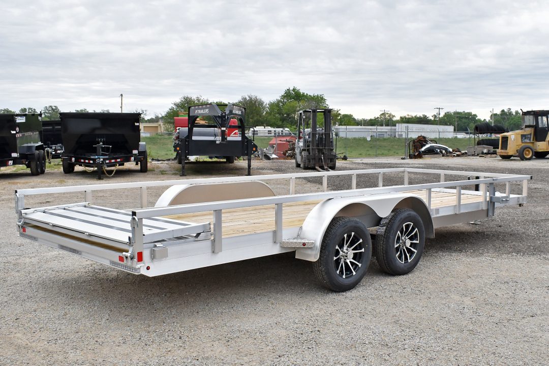 New 2026 H&H Trailers RSA82X20-7K
